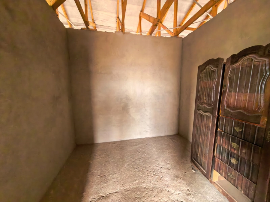 5 Bedroom Property for Sale in Parys Free State